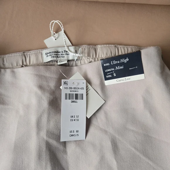 Abercrombie & Fitch Scarlett Curve Love Mini Skirt - Picture 6 of 8